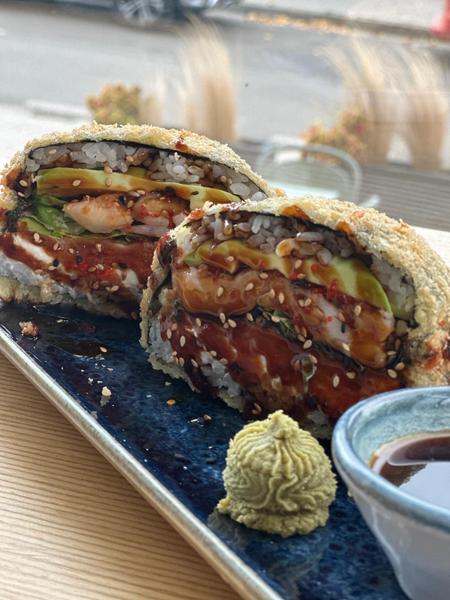 Sushi Burger cu Somon si Creveti